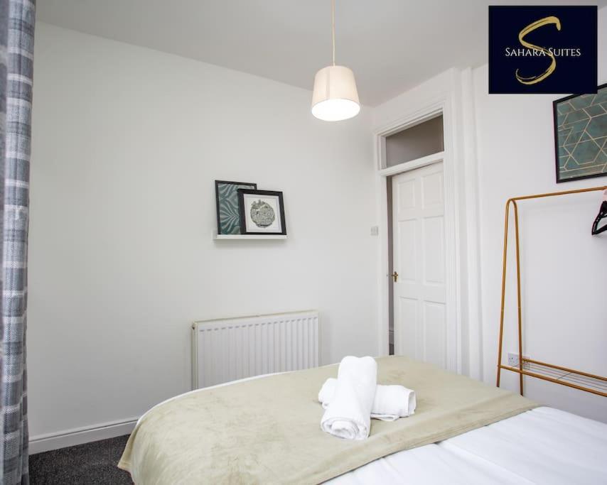 Cosy Business Haven - 3 Bed Newcastle City - Free Parking Esterno foto