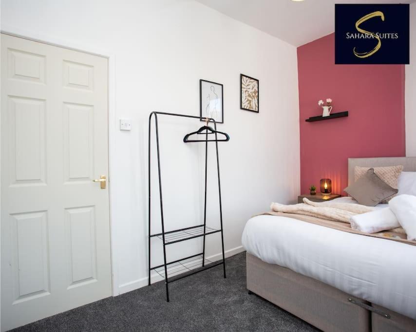 Cosy Business Haven - 3 Bed Newcastle City - Free Parking Esterno foto